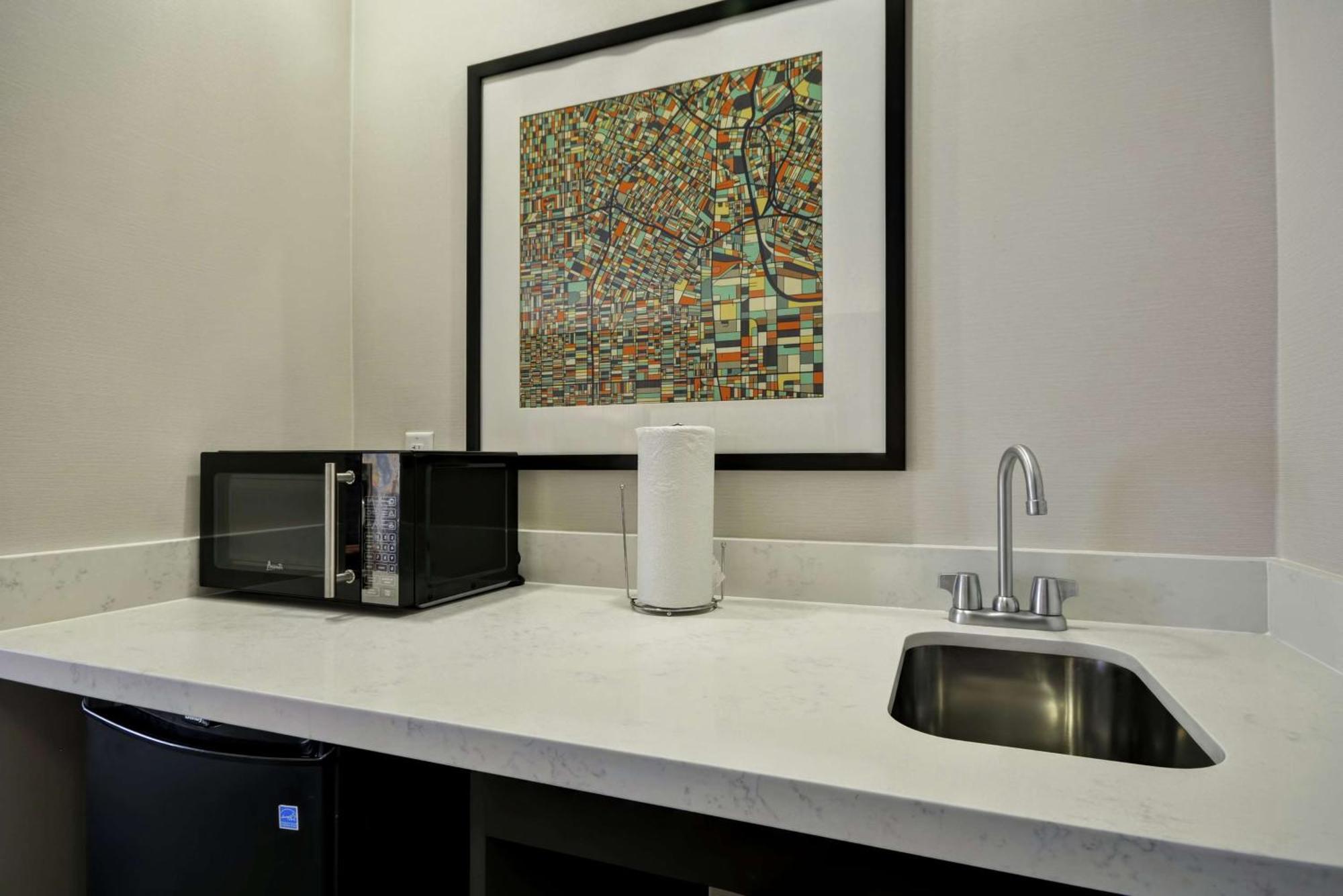 Hampton Inn & Suites Los Angeles Burbank Airport Exteriör bild