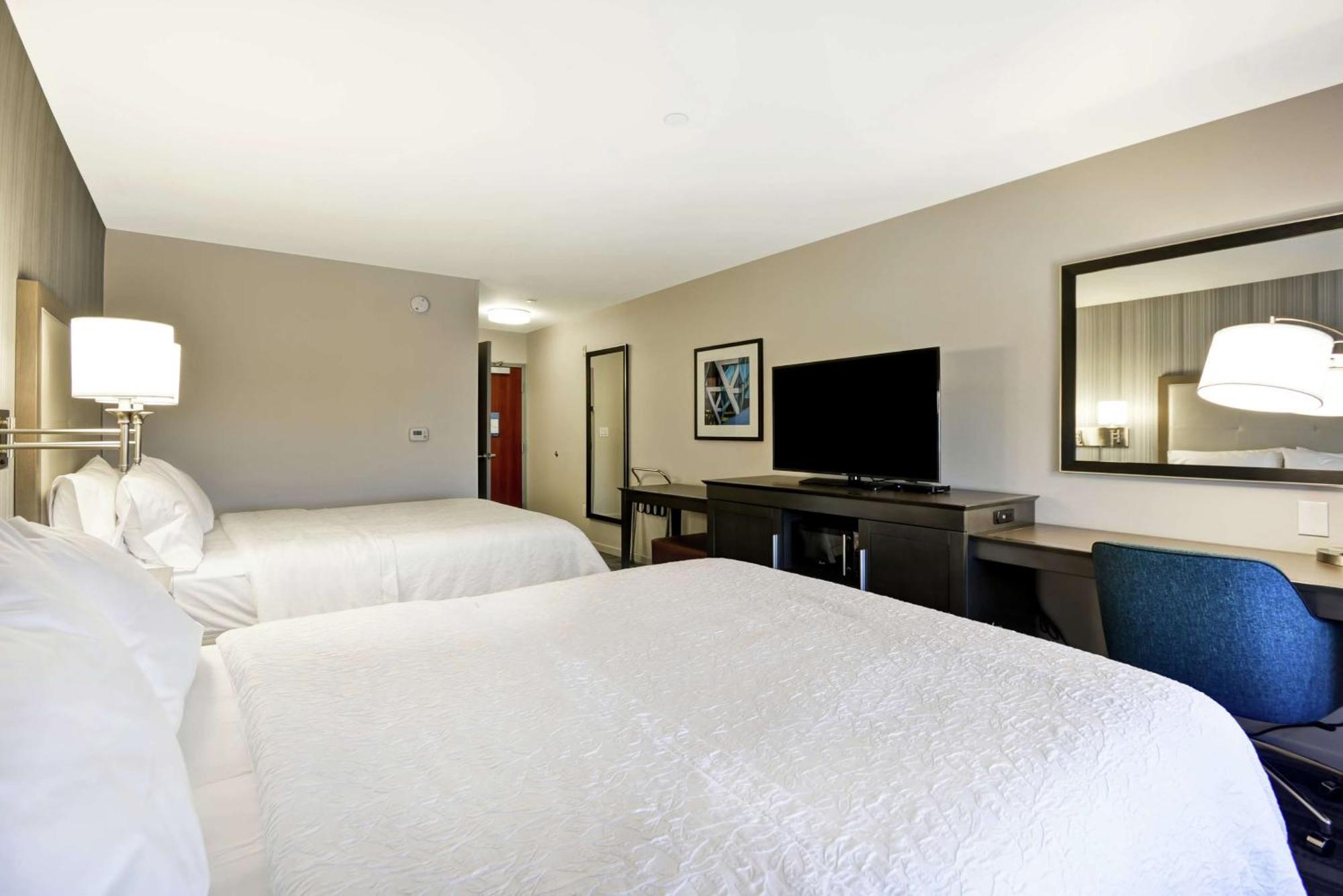 Hampton Inn & Suites Los Angeles Burbank Airport Exteriör bild