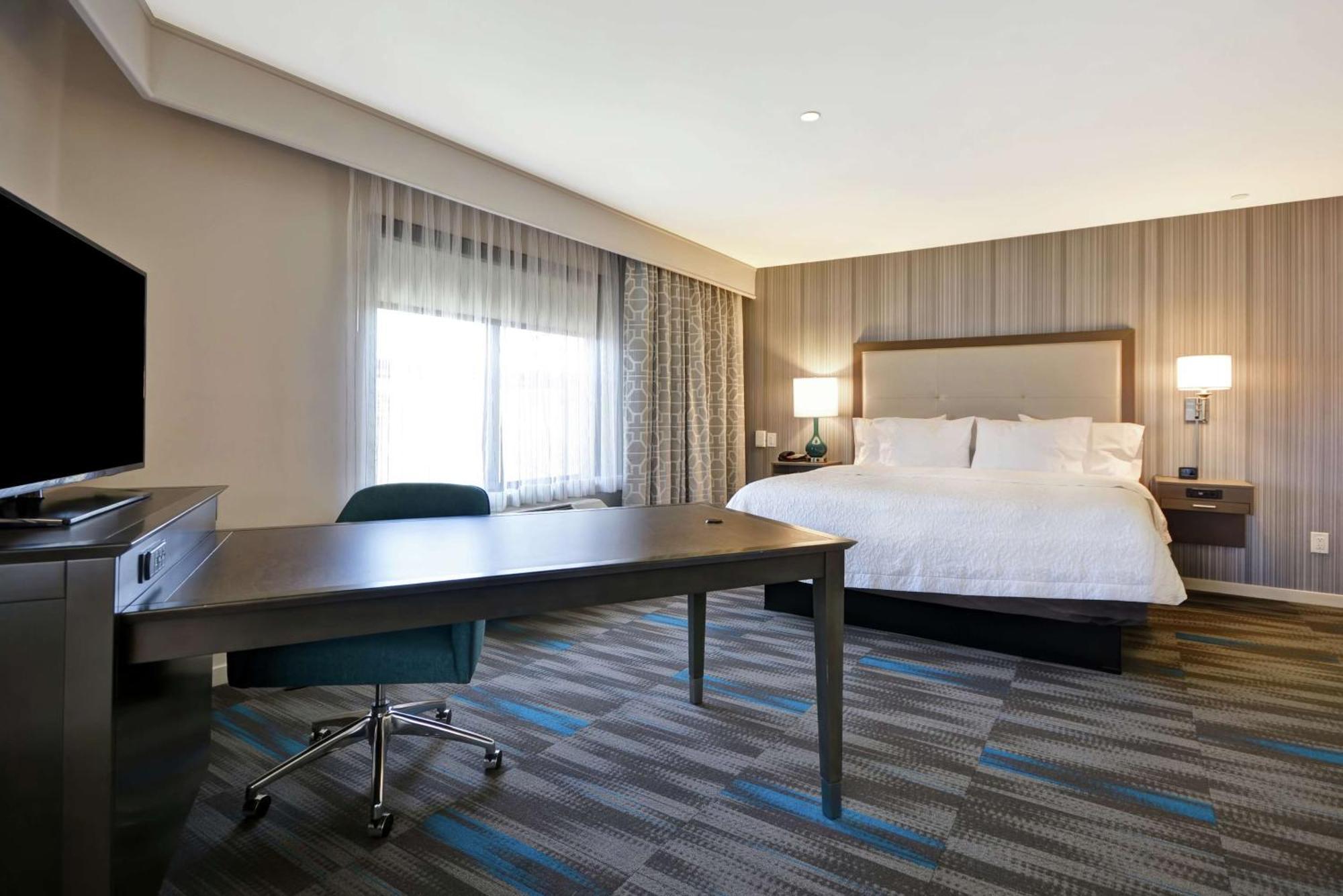 Hampton Inn & Suites Los Angeles Burbank Airport Exteriör bild