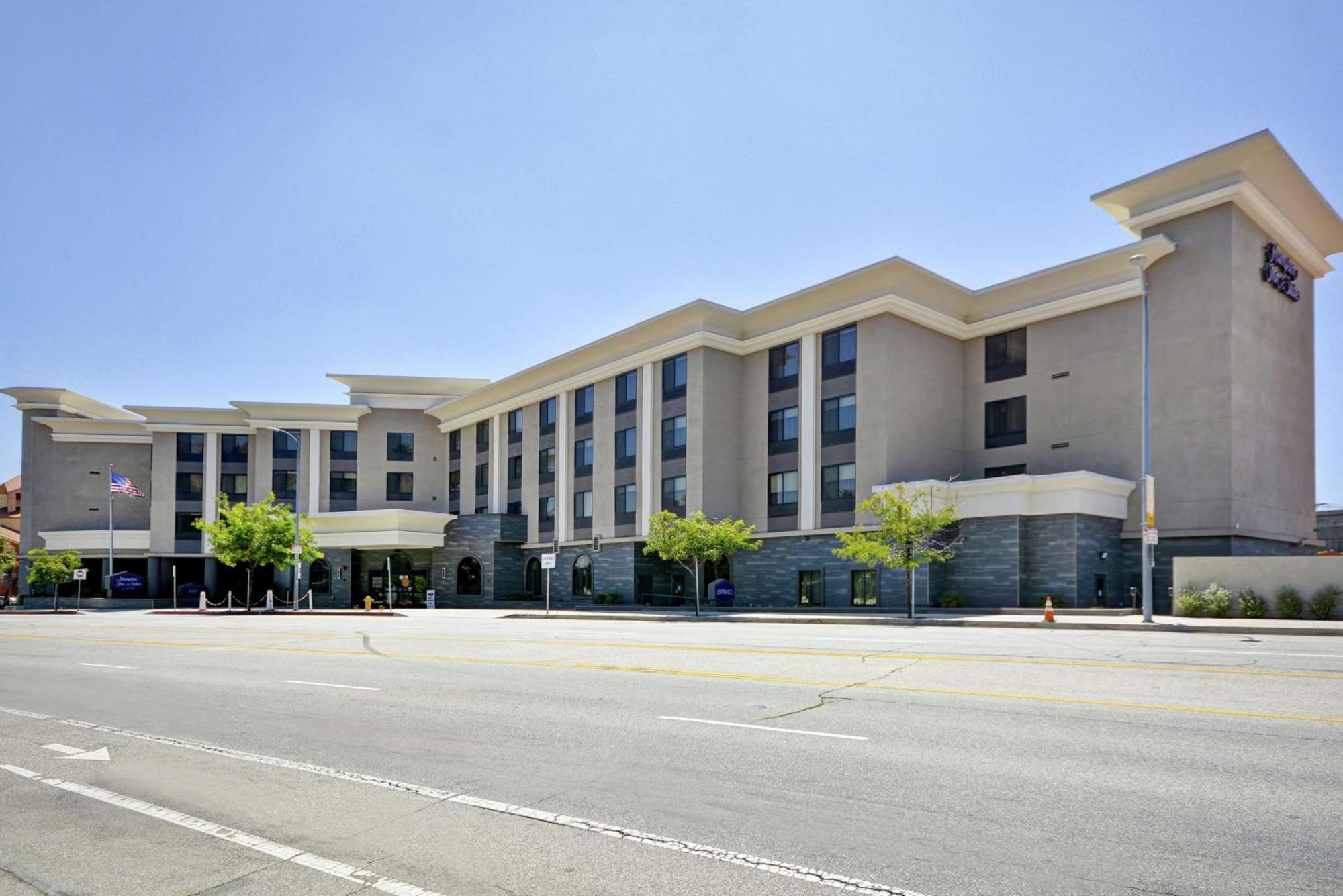 Hampton Inn & Suites Los Angeles Burbank Airport Exteriör bild