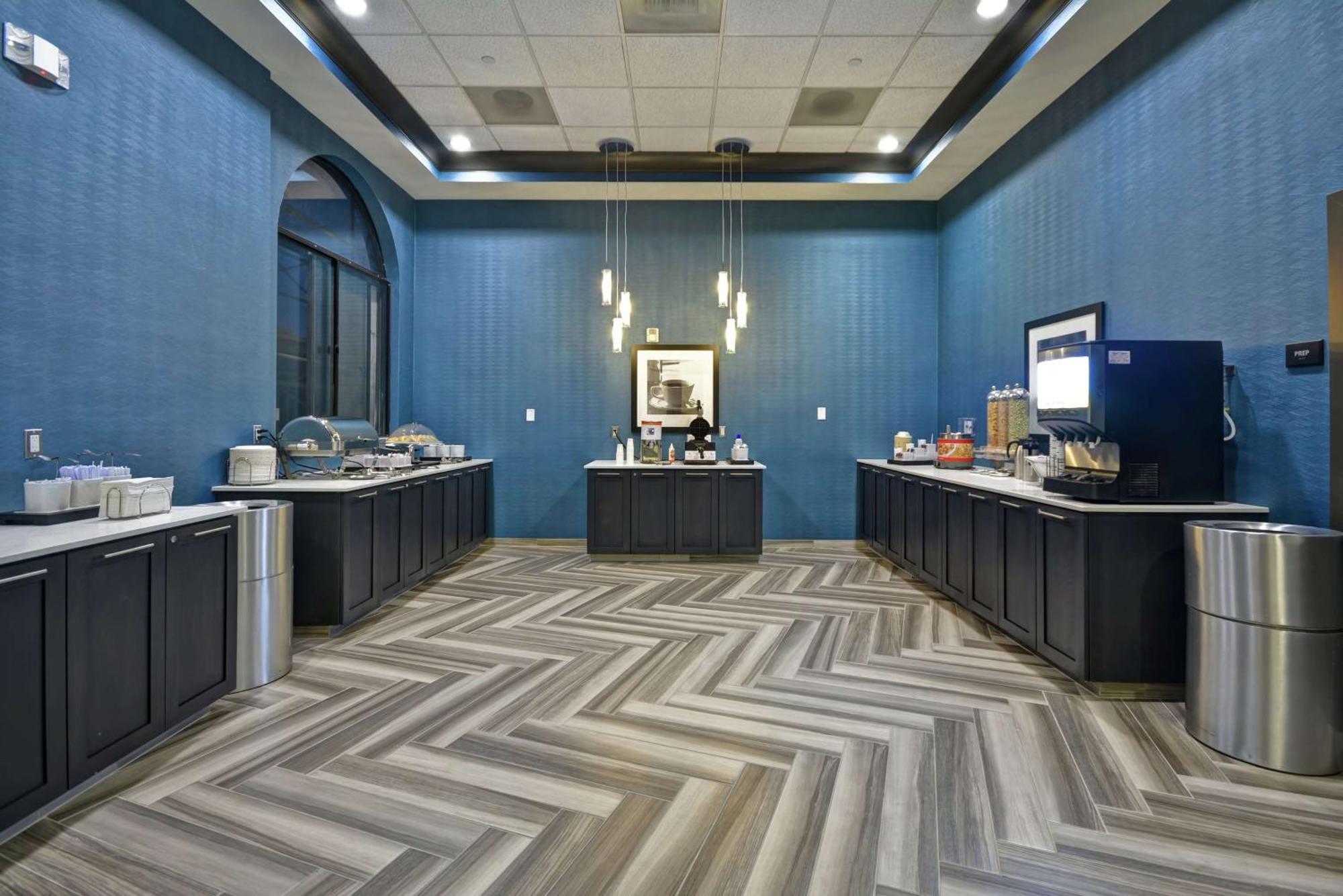 Hampton Inn & Suites Los Angeles Burbank Airport Exteriör bild